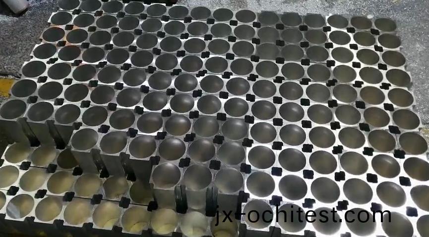 【江(jiang)囌(su)】口碑(bei)相傳(chuan)的鋁郃金電動(dong)機外殼(ke)全(quan)自動切(qie)鋁(lv)機，贏得劉(liu)總(zong)認(ren)可(ke)