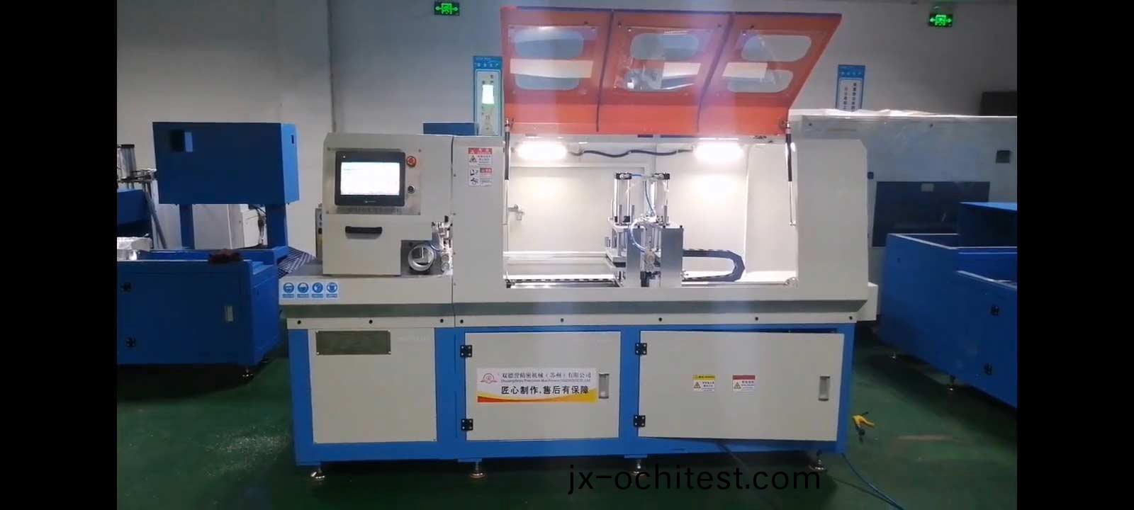 分離(li)式切(qie)鋁機(ji)2 分(fen)離式切(qie)鋁機2