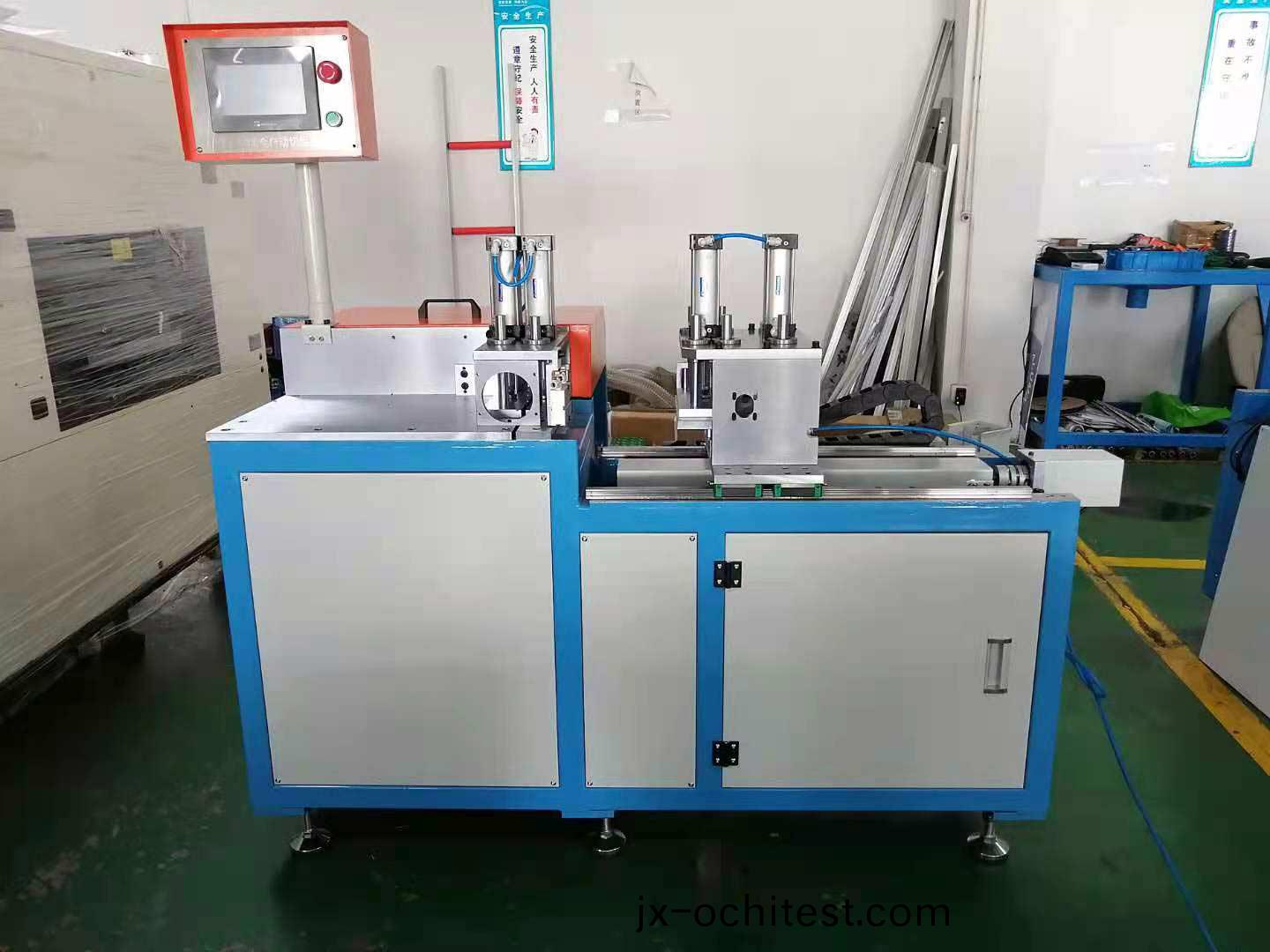 切(qie)鋁(lv)機(ji)全自動與(yu)半自動的(de)區(qu)彆，如(ru)何(he)正確選擇？