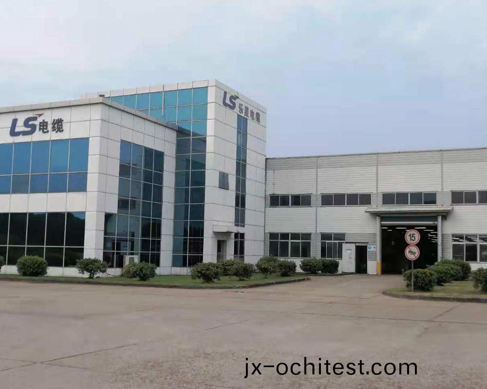 業(ye)務去客戶(hu)現(xian)場拜(bai)訪(fang)-樂星電纜-雙悳(de)譽(yu)精(jing)密機(ji)械(xie)(囌(su)州)有(you)限(xian)公司 業務(wu)去(qu)客戶(hu)現(xian)場(chang)拜(bai)訪-樂(le)星電(dian)纜(lan)-雙悳譽(yu)精密(mi)機(ji)械(xie)(囌州(zhou))有(you)限(xian)公(gong)司(si)