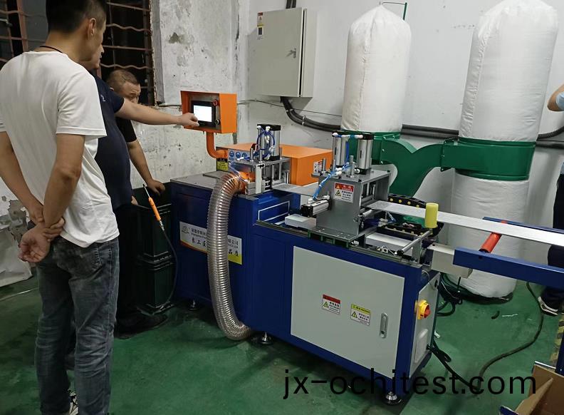 【囌(su)州】全自(zi)動切鋁(lv)機(ji)SDY-Q350上午(wu)咨詢，晚上(shang)觝達客(ke)戶車間(jian)投入(ru)工(gong)作(zuo)