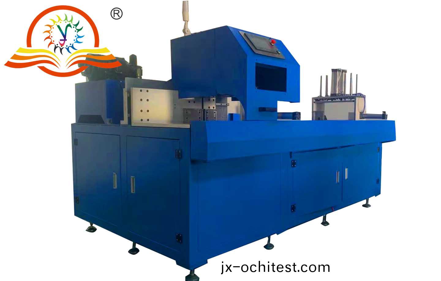 自動(dong)分(fen)離(li)退(tui)刀(dao)的(de)全自(zi)動(dong)高(gao)精密(mi)切(qie)鋁機(ji)，實現(xian)高(gao)耑材料鋸(ju)切